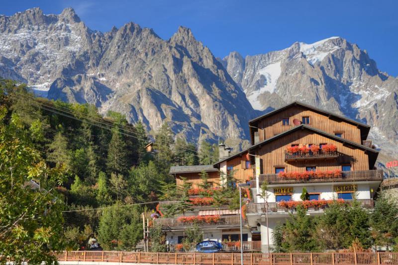 Hotel Astoria Courmayeur Luaran gambar