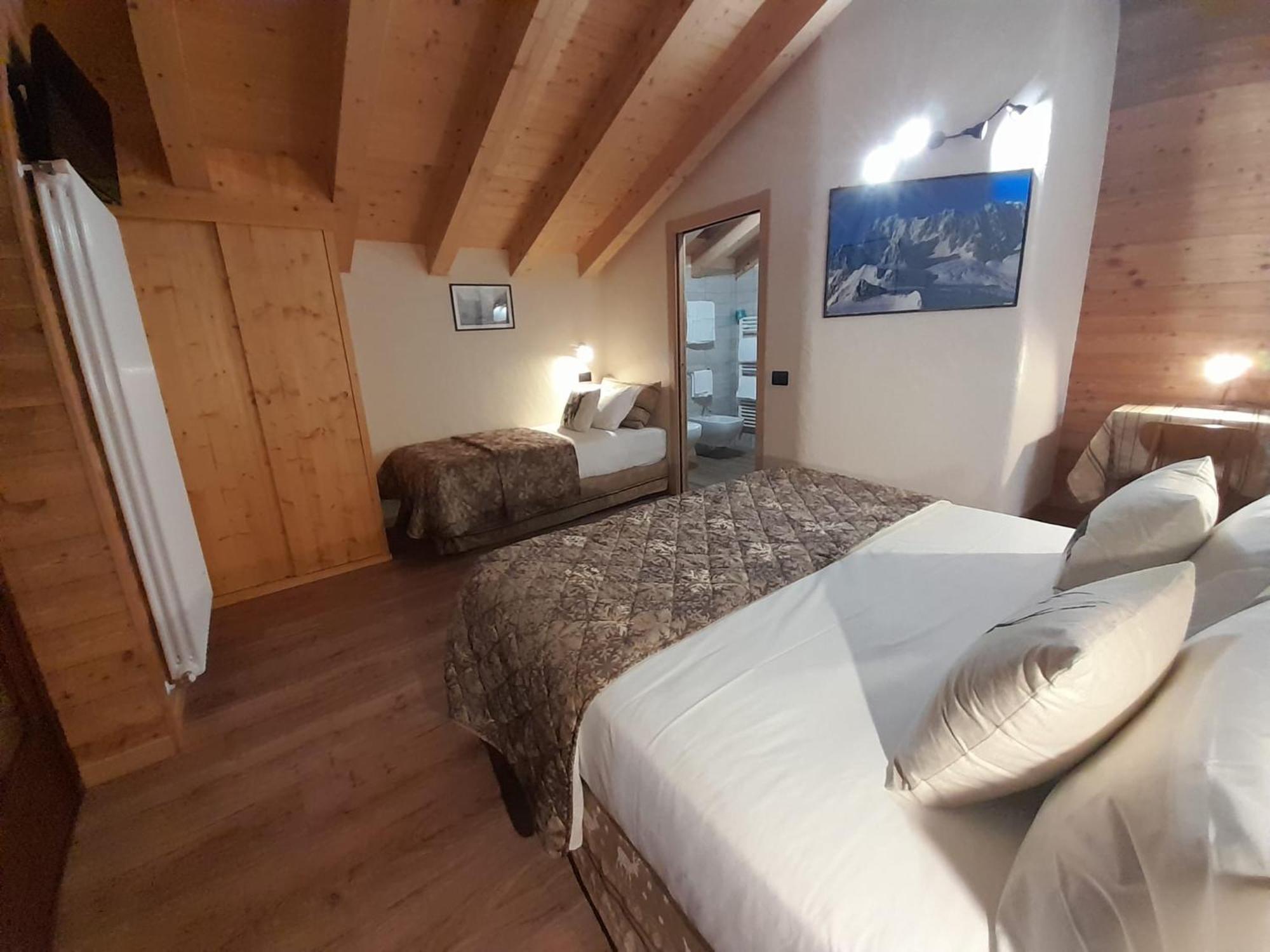 Hotel Astoria Courmayeur Luaran gambar