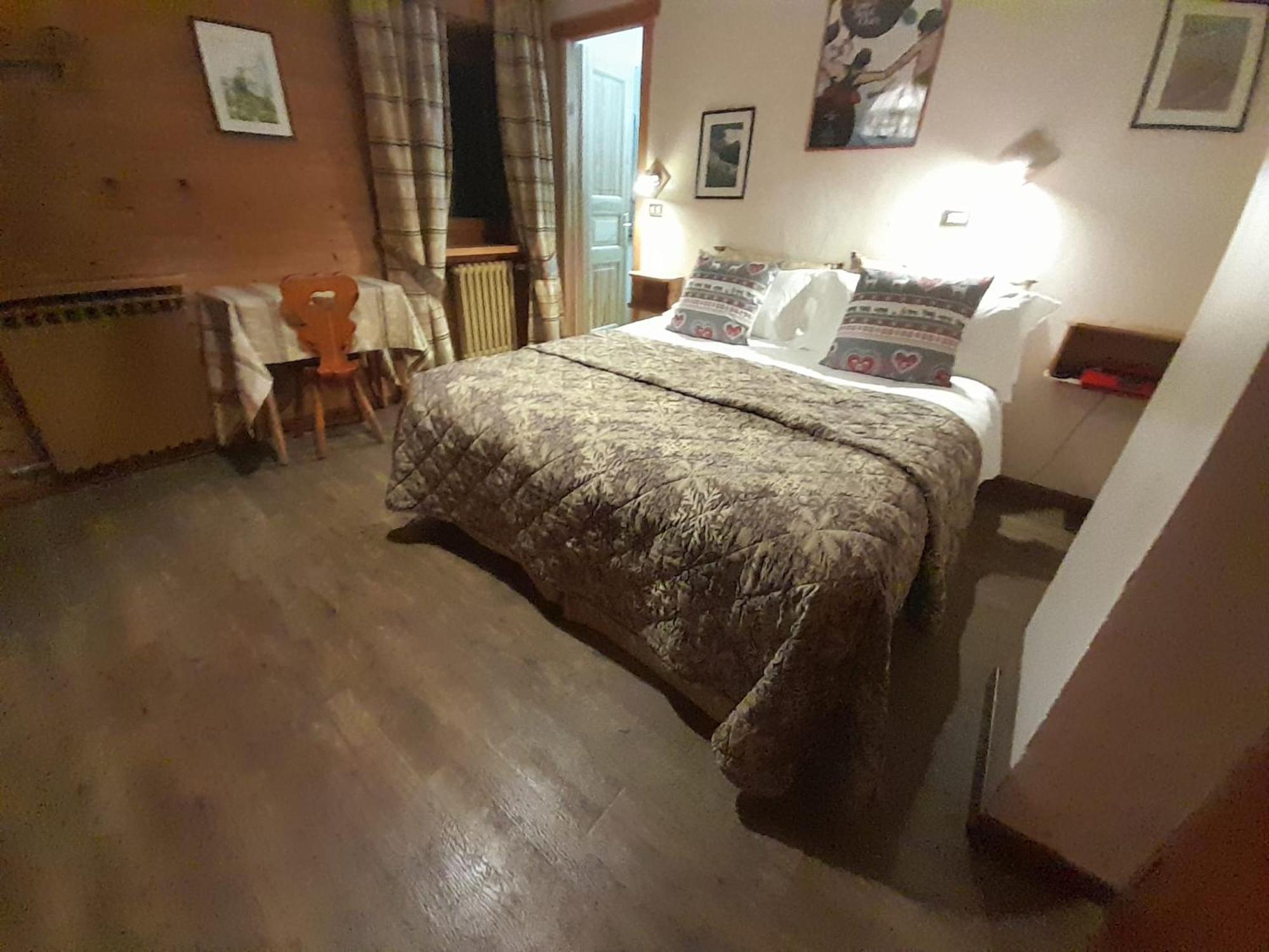 Hotel Astoria Courmayeur Luaran gambar